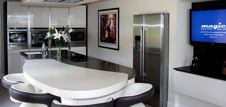 kdc blog curved line kitchen
